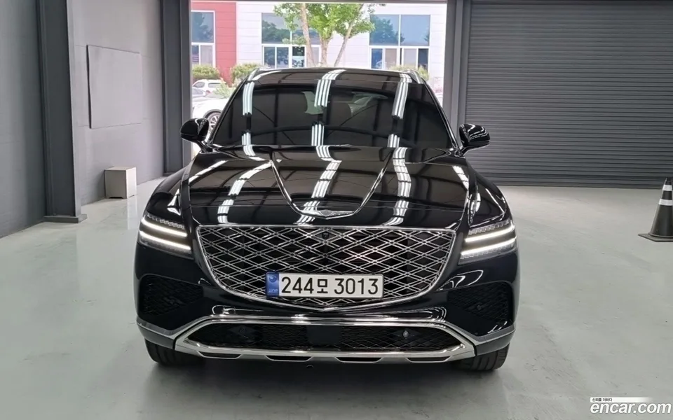 Genesis GV80 2.5T AWD 2024 — фото 1, купить с доставкой в Москву