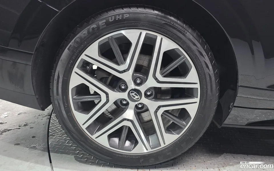 Hyundai Grandeur 3.5 2WD 2023 — миниатюра 2