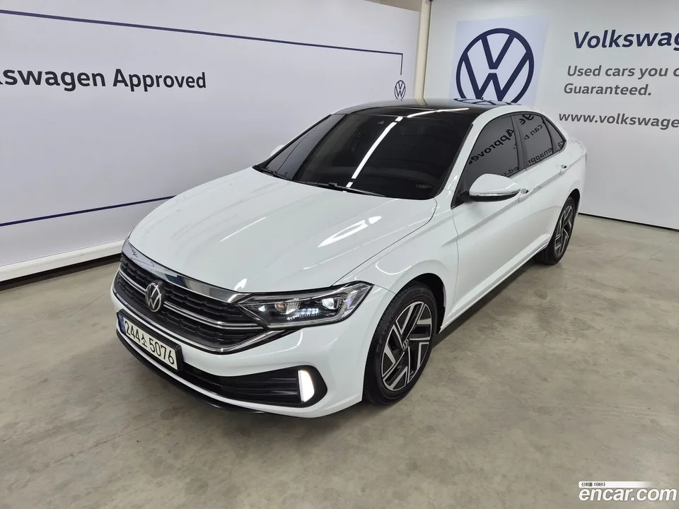 Volkswagen Jetta 1.5 TSI 2024 — фото 1, купить с доставкой в Москву