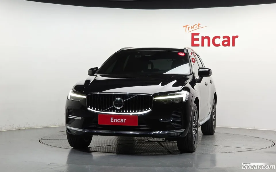 Volvo XC60 B5 2022 — миниатюра 3