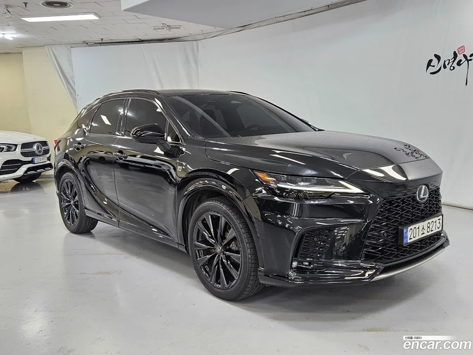 Lexus RX 500h F-Sport 2024 — миниатюра 3
