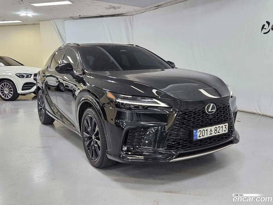 Lexus RX 500h F-Sport 2024 — фото 1, купить с доставкой в Москву