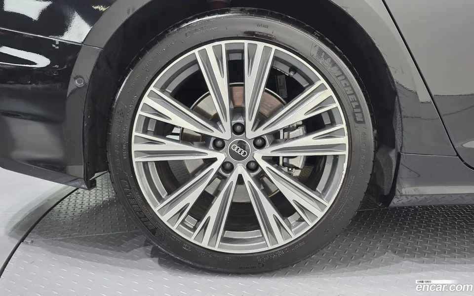 Audi A6 45 TDI 2023 — миниатюра 2