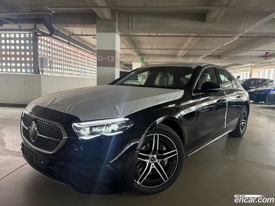 Mercedes-Benz E-Class E300 4MATIC AMG Line 2026 — миниатюра 5