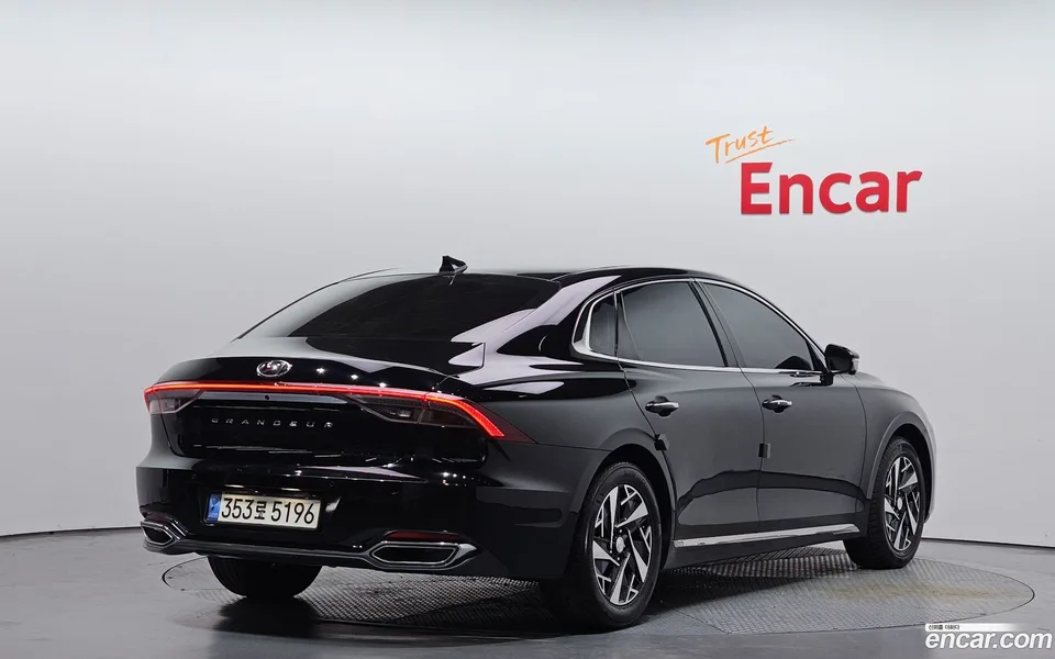 Hyundai Grandeur IG Hybrid 2022 — миниатюра 2