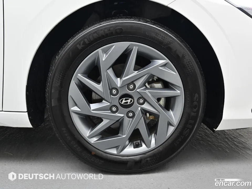 Hyundai Avante CN7 1.6 2025 — миниатюра 2