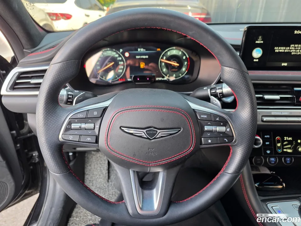 Genesis G70 2.5T 2WD 2023 — миниатюра 5