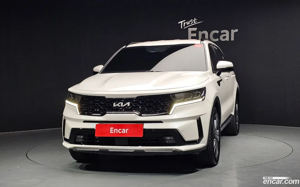 Kia Sorento HEV 1.6 2WD 2023 — миниатюра 3