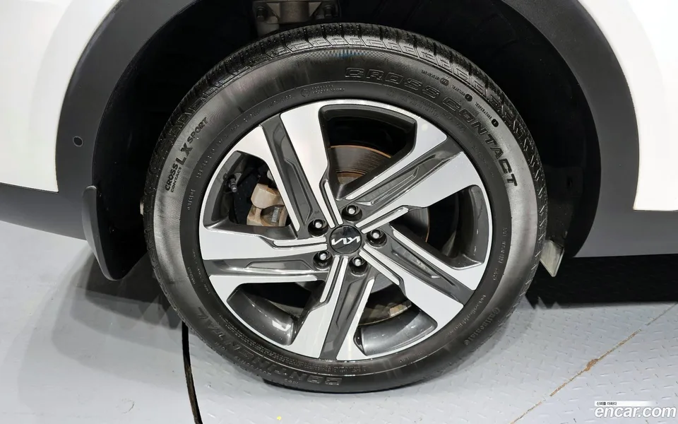 Kia Sorento HEV 1.6 2WD 2023 — миниатюра 5