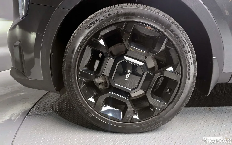 Kia Sorento 2.2 2WD 2023 — миниатюра 2