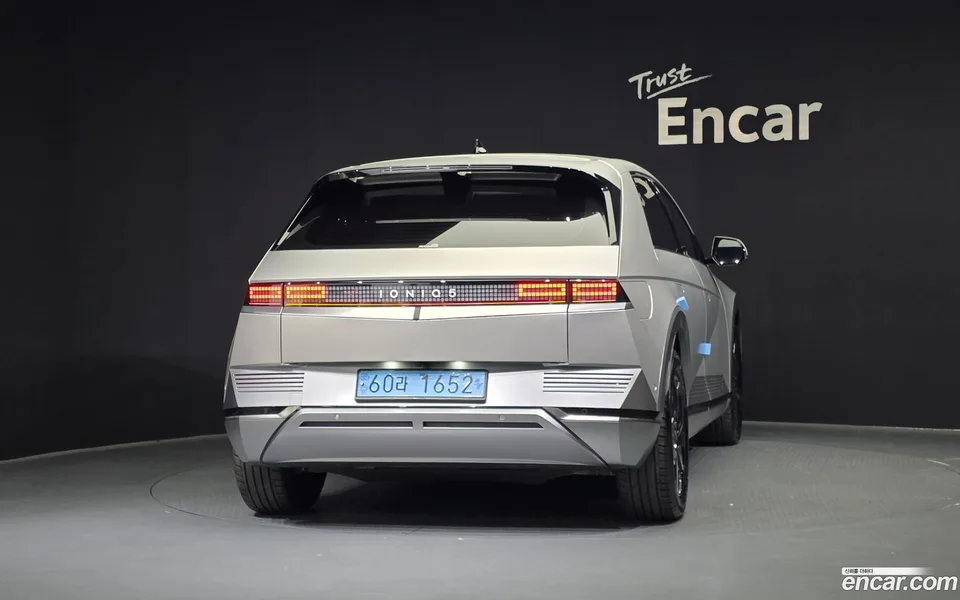 Hyundai Ioniq 5 2024 — миниатюра 4