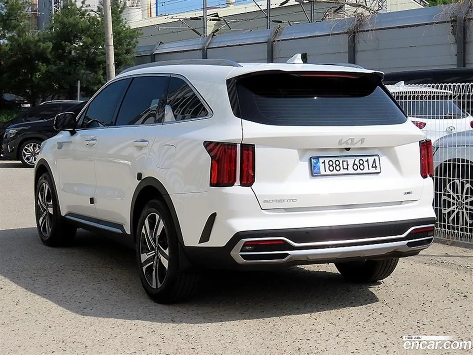 Kia Sorento HEV 1.6 4WD 2023 — миниатюра 3