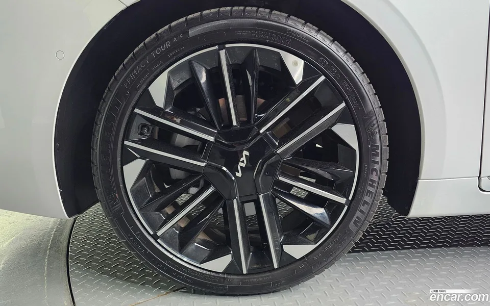 Kia K8 Hybrid 2025 — миниатюра 5