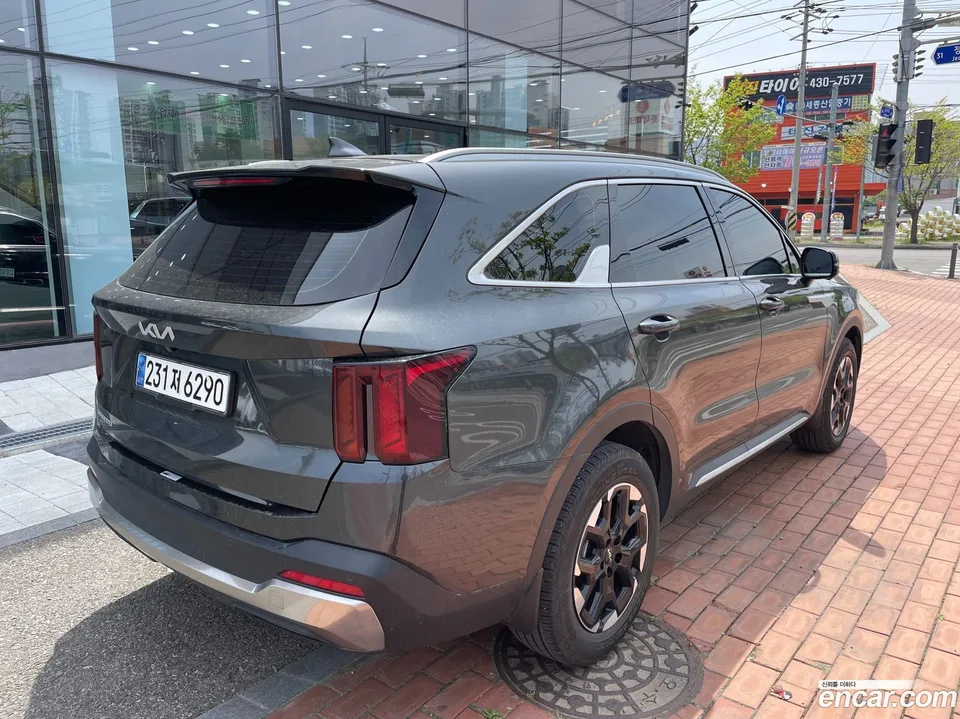 Kia Sorento 2.5T 2WD 2023 — миниатюра 2