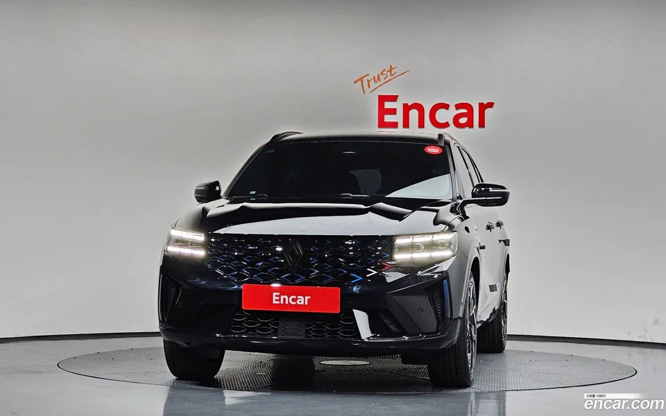 Renault Samsung Grand Koleos 1.5 E-TECH 2WD 2024 — миниатюра 3