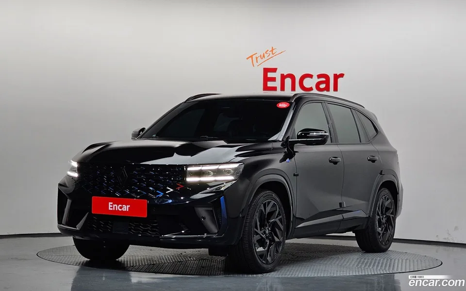 Renault Samsung Grand Koleos 1.5 E-TECH 2WD 2024 — фото 1, купить с доставкой в Москву