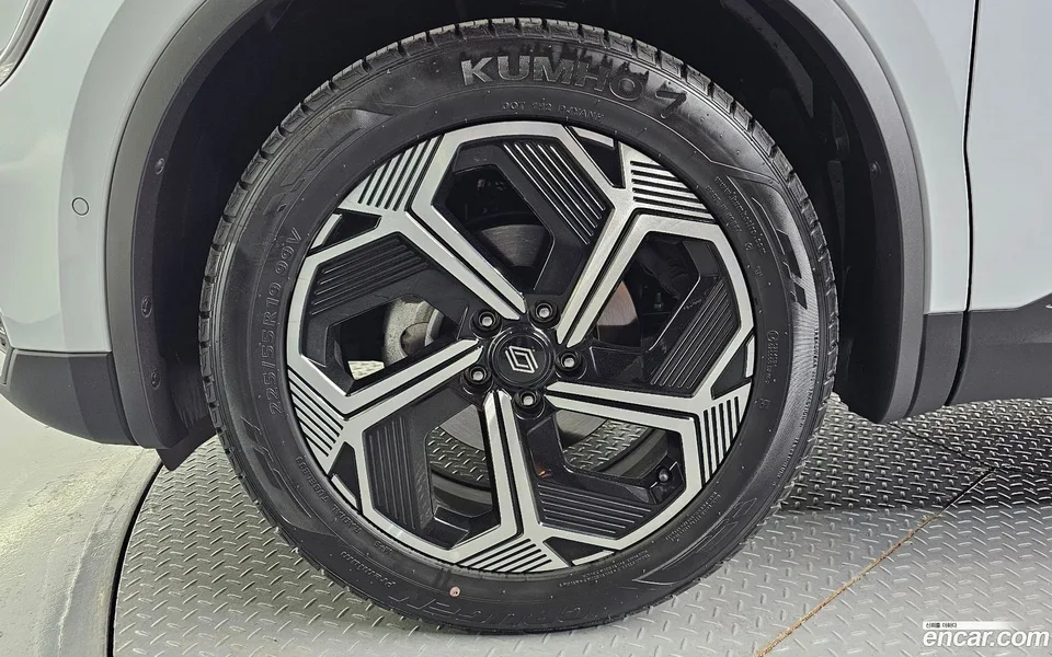 Renault Samsung QM6 2.0 GDe RE 2WD 2024 — миниатюра 5