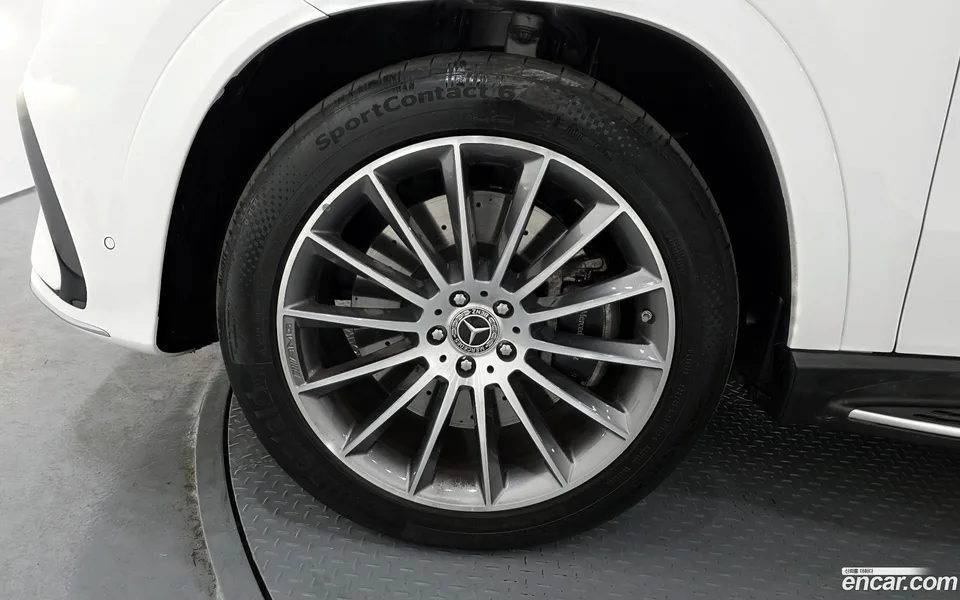 Mercedes-Benz GLE-Class GLE450d 4MATIC 2024 — миниатюра 5