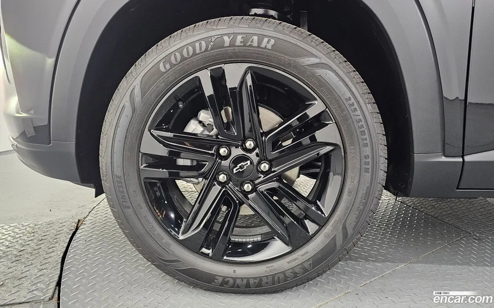 Chevrolet Trax Crossover 1.2 RS 2026 — миниатюра 2