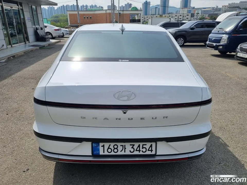 Hyundai Grandeur 2.5 2WD 2025 — миниатюра 4