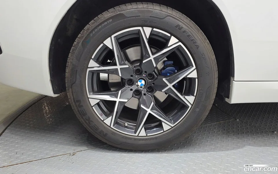 BMW X3 xDrive 20 M 2025 — миниатюра 2