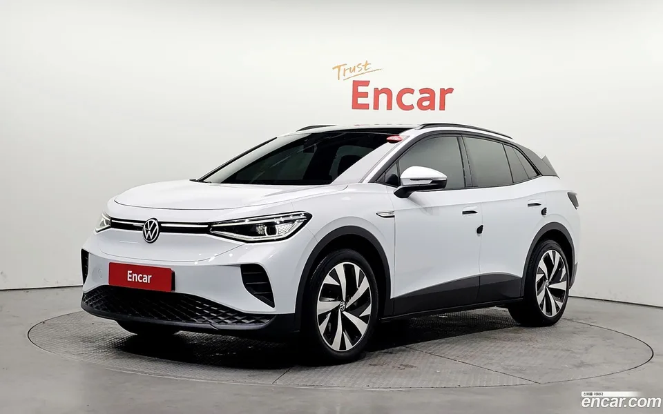 Volkswagen ID.4 2023 — фото 1, купить с доставкой в Москву