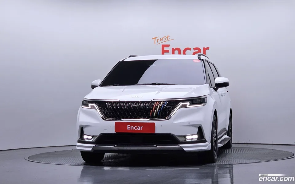 Kia Carnival 7 2023 — миниатюра 3