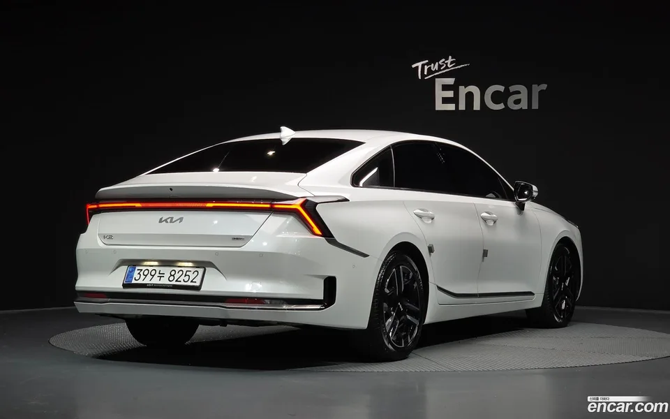 Kia K8 Hybrid 2025 — миниатюра 2