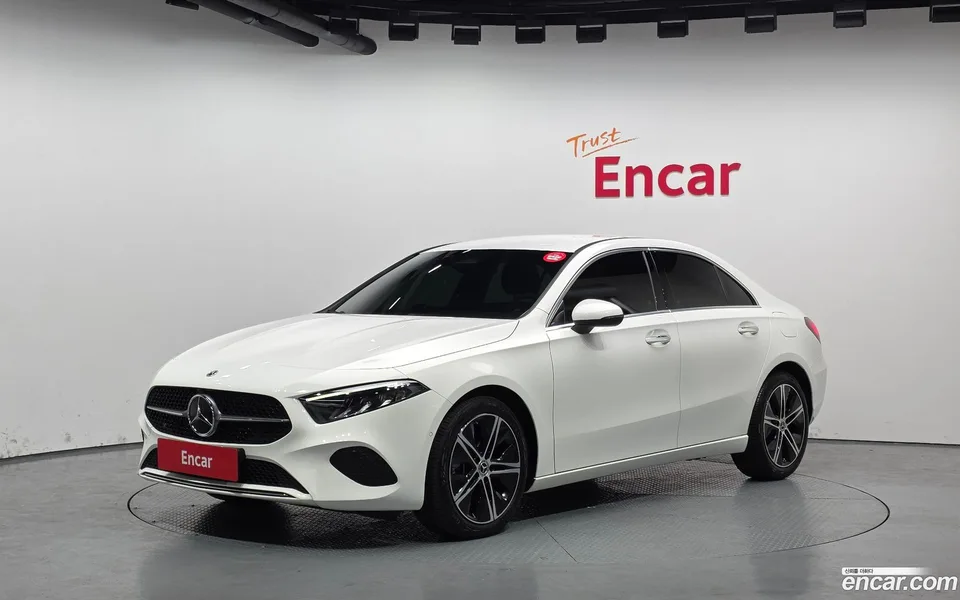 Mercedes-Benz A-Class A220 2024 — фото 1, купить с доставкой в Москву
