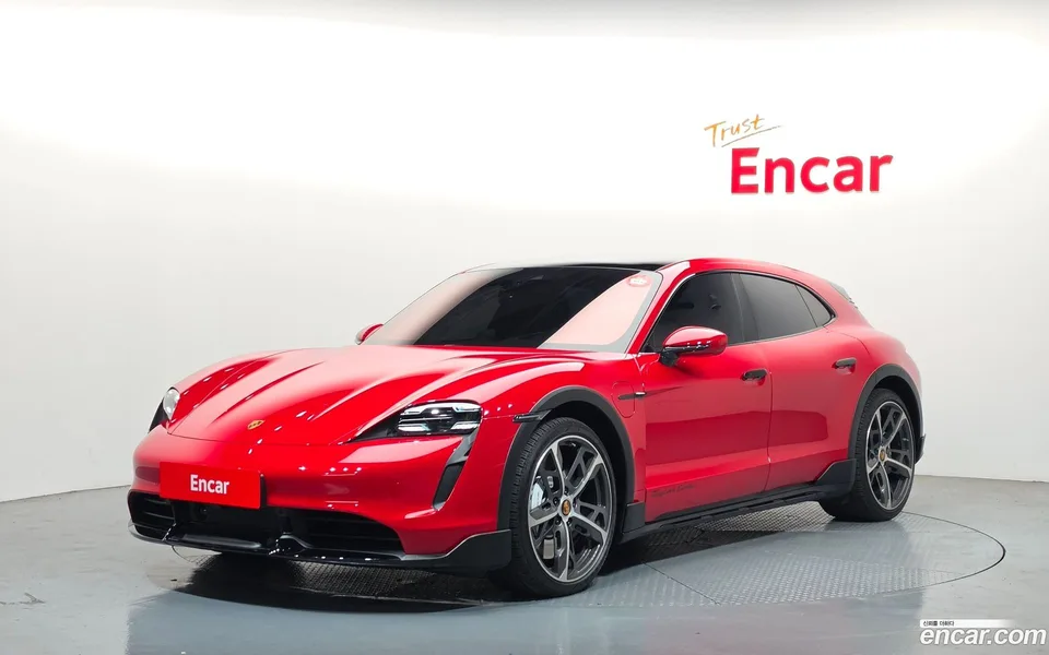 Porsche Taycan 2022 — фото 1, купить с доставкой в Москву