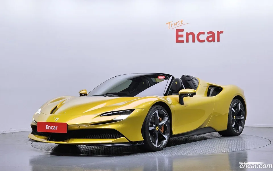 Ferrari SF90 Spider 4.0 2023 — фото 1, купить с доставкой в Москву