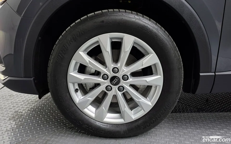 Audi Q3 35 TDI 2025 — миниатюра 2