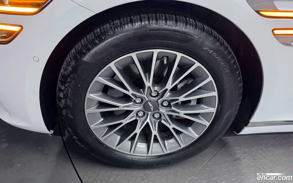 Genesis G80 2.5 2WD 2023 — миниатюра 2
