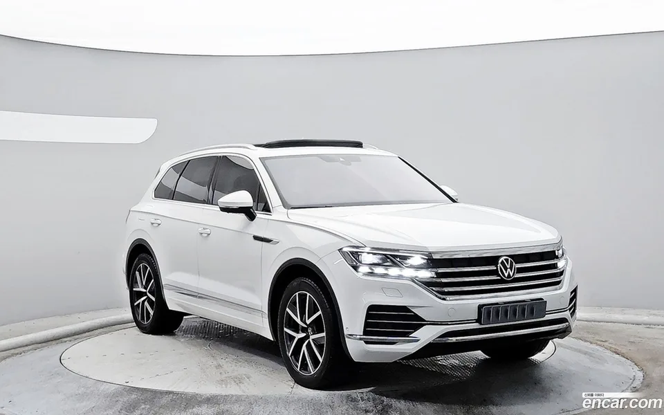 Volkswagen Touareg 3.0 TDI 2023 — миниатюра 3