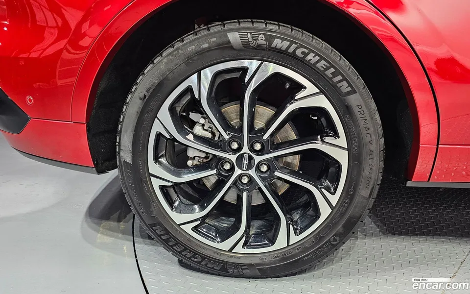 Lincoln Nautilus 2.0 AWD 2024 — миниатюра 2