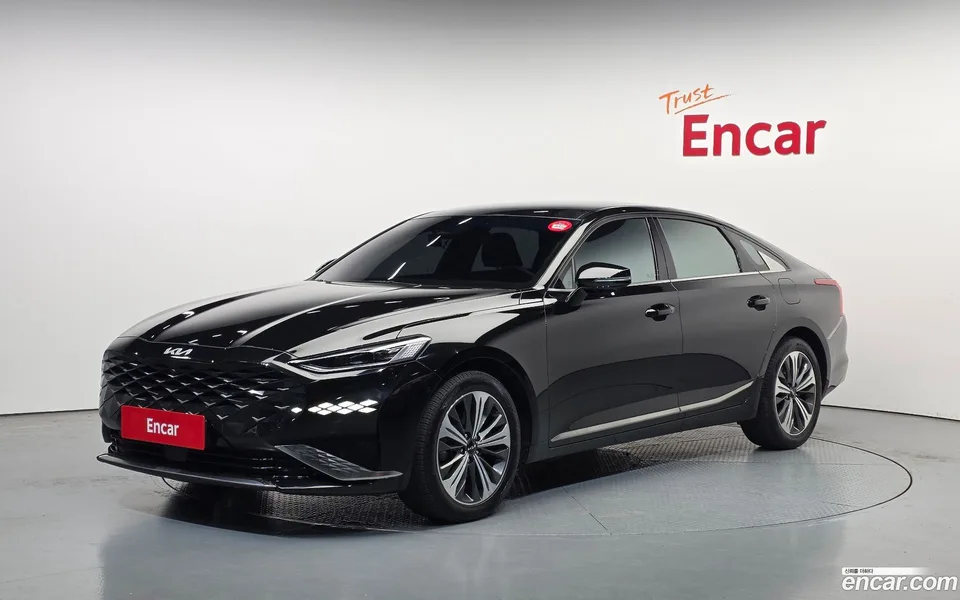 Kia K8 Hybrid 2022 — фото 1, купить с доставкой в Москву