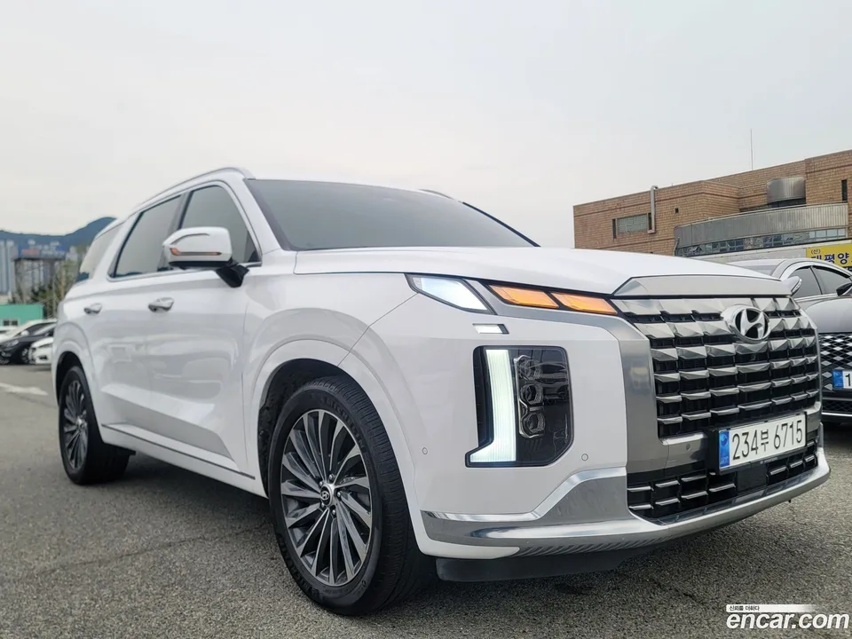 Hyundai Palisade 3.8 2WD 2023 — миниатюра 3
