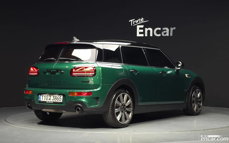 MINI Cooper S Clubman 2022 — миниатюра 2