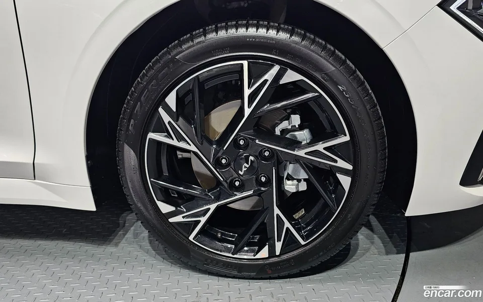 Kia K5 2.0 2025 — миниатюра 2