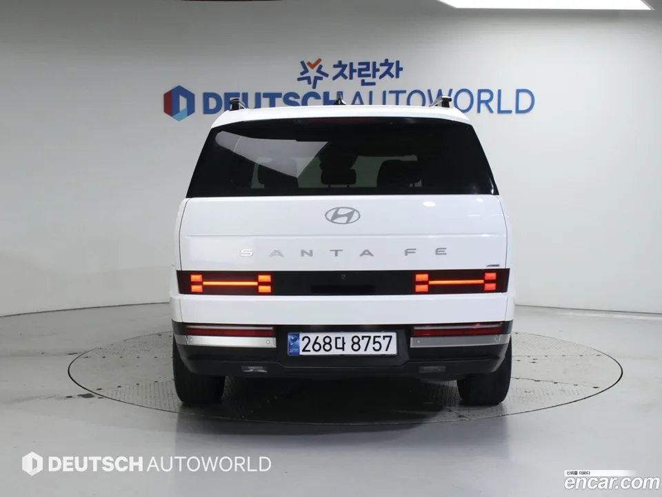 Hyundai SantaFe HEV 1.6 4WD 2023 — миниатюра 4