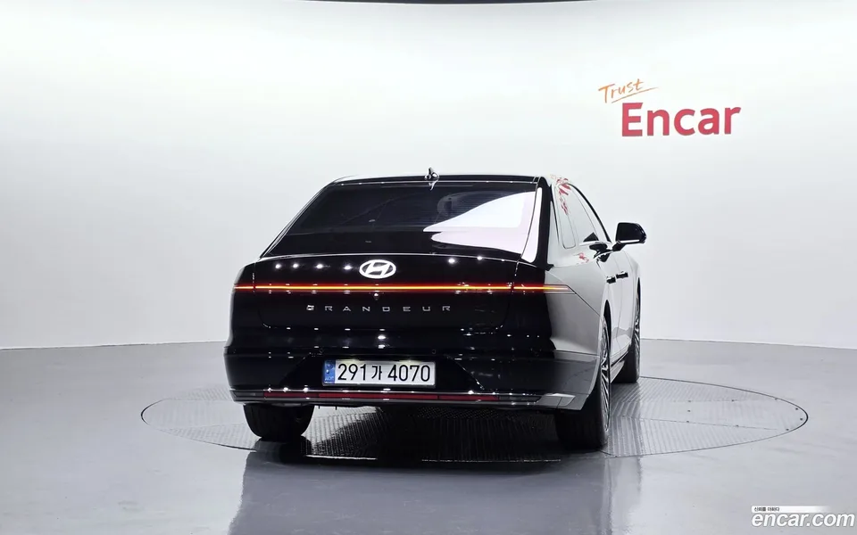 Hyundai Grandeur Hybrid 2024 — миниатюра 4