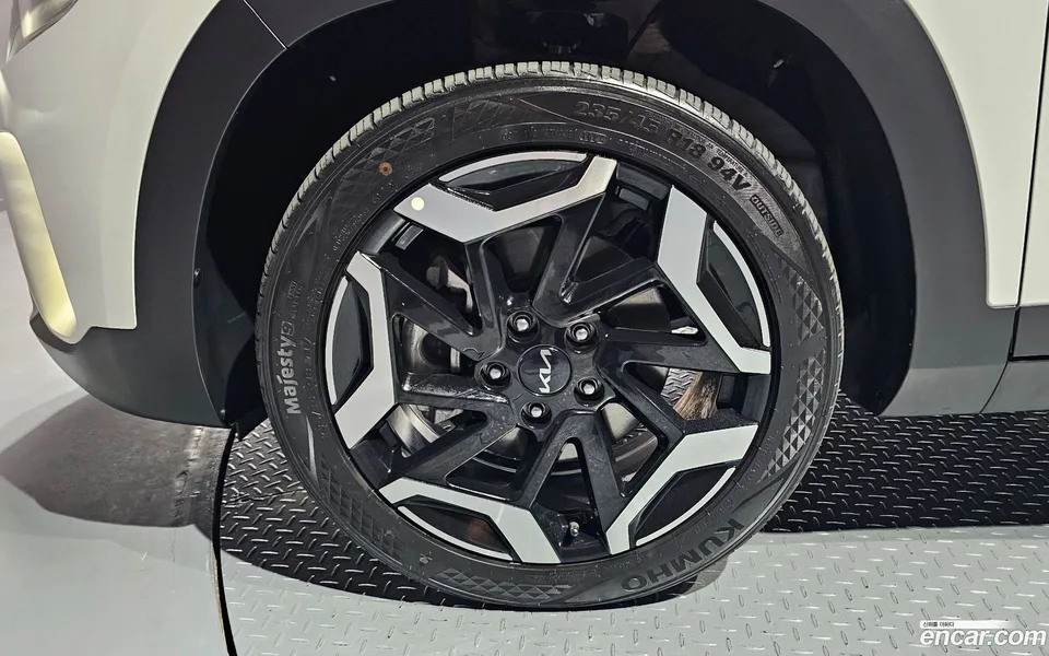 Kia Seltos 1.6 2WD 2024 — миниатюра 2
