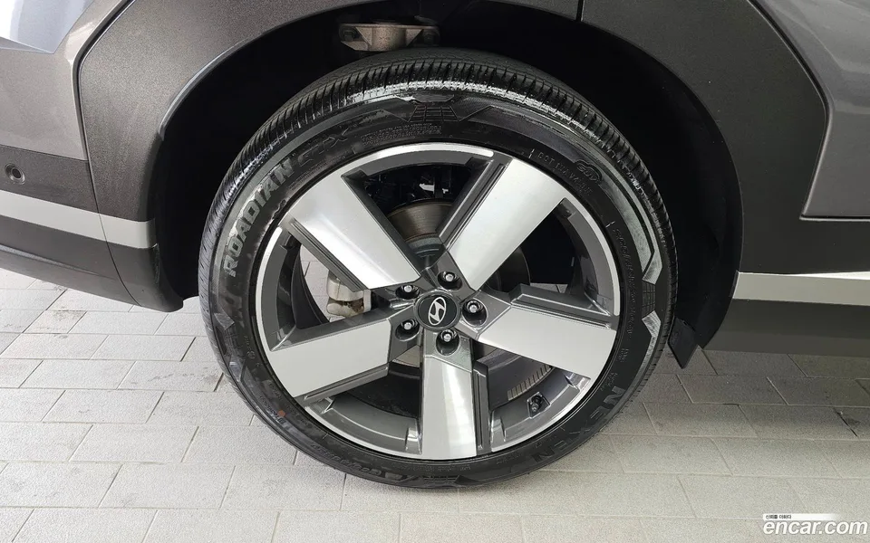 Hyundai SantaFe 2.5T 4WD 2024 — миниатюра 5