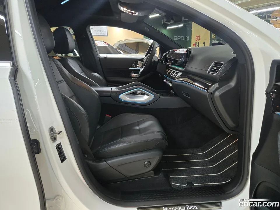 Mercedes-Benz GLE-Class GLE400d 4MATIC 2022 — миниатюра 3