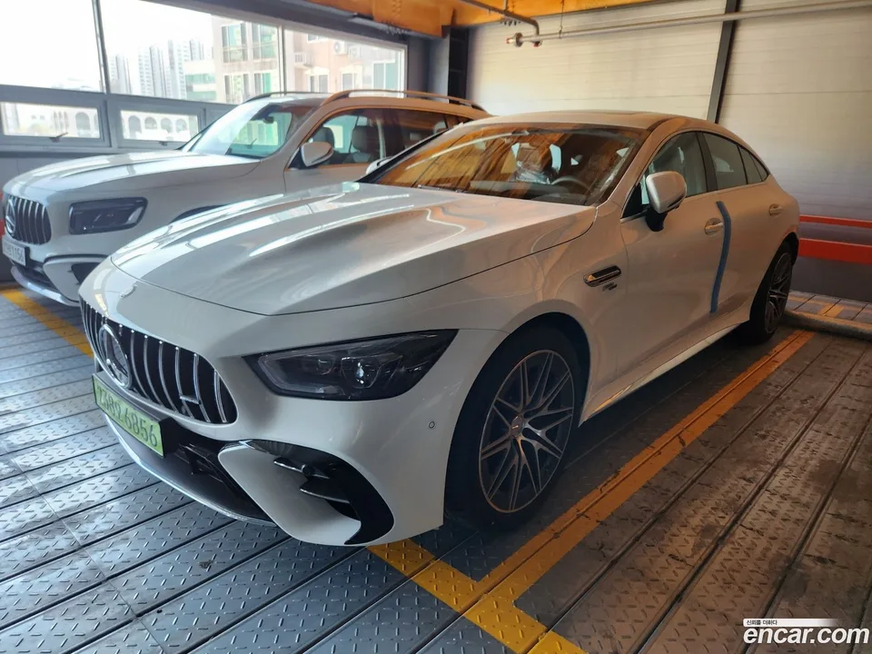 Mercedes-Benz AMG GT 4 43 4MATIC+ 2025 — фото 1, купить с доставкой в Москву