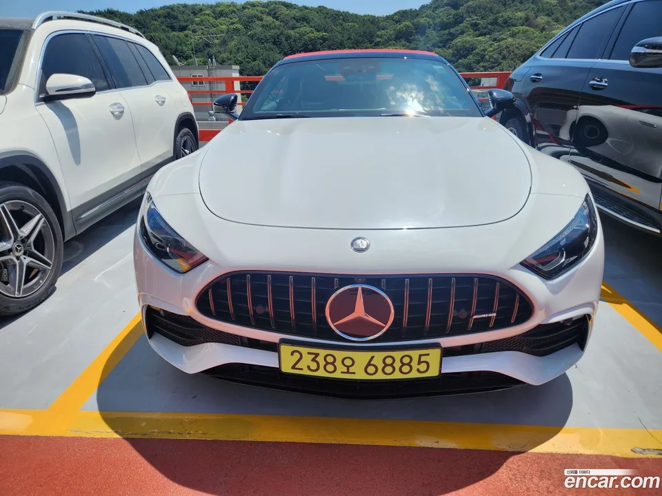 Mercedes-Benz SL-Class AMG SL43 2025 — thumbnail 2