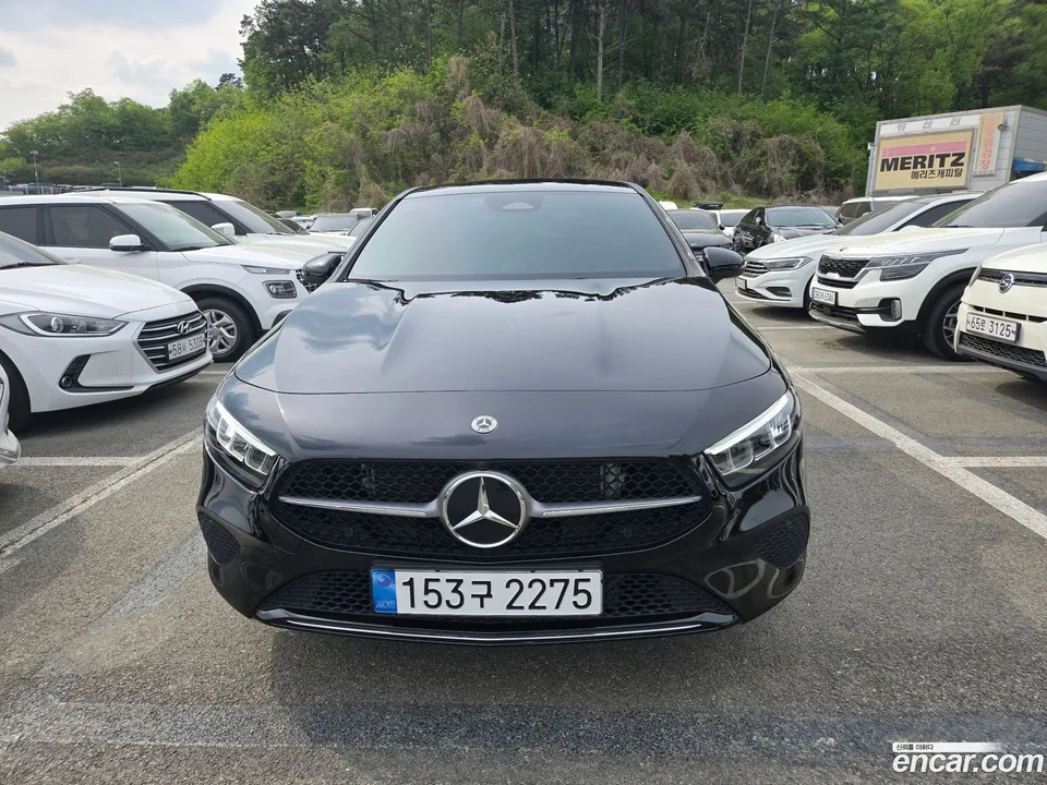 Mercedes-Benz A-Class A220 2024 — миниатюра 3