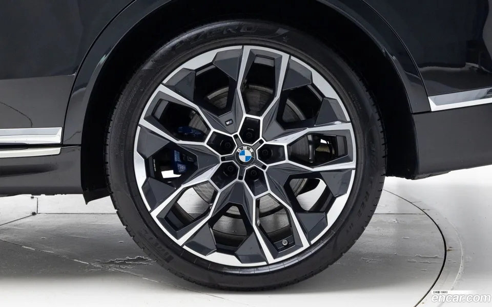 BMW X7 xDrive 40i 6 2024 — миниатюра 5