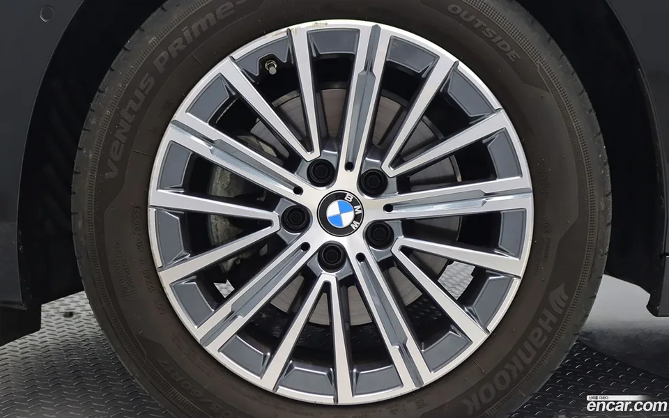 BMW 2 Series Active Tourer 218d 2023 — миниатюра 2