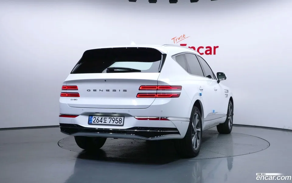 Genesis GV80 2.5T 2WD 2024 — миниатюра 4